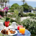La Mandorla Hotel