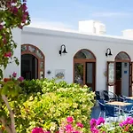 La Mandorla Barano dʼIschia