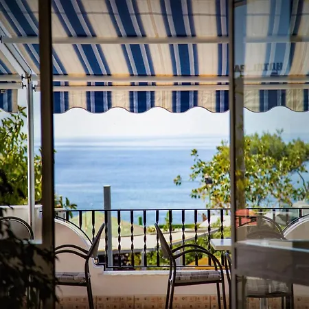 La Mandorla 3* Barano dʼIschia