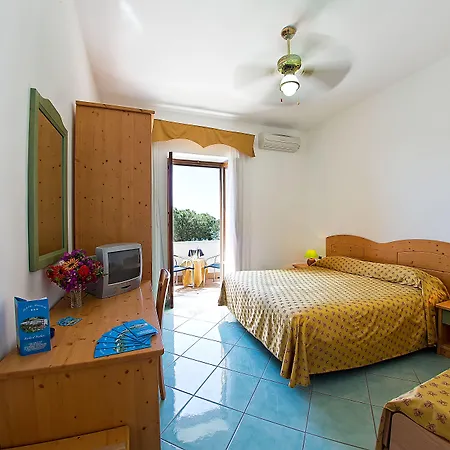 La Mandorla 3* Barano dʼIschia