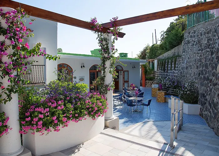 La Mandorla מלון