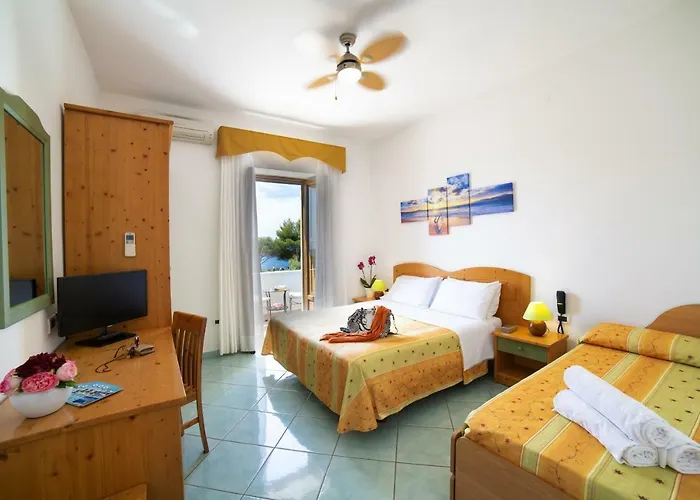 La Mandorla מלון