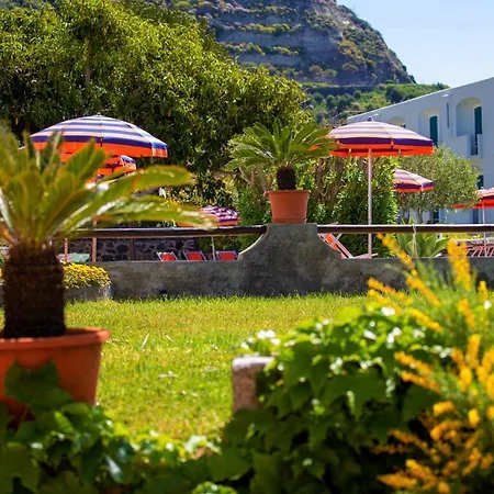La Mandorla Hotel