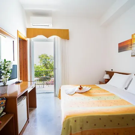 La Mandorla Hotel 3*