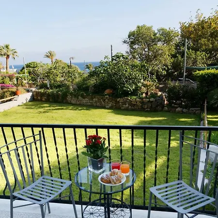 La Mandorla Hotel 3*