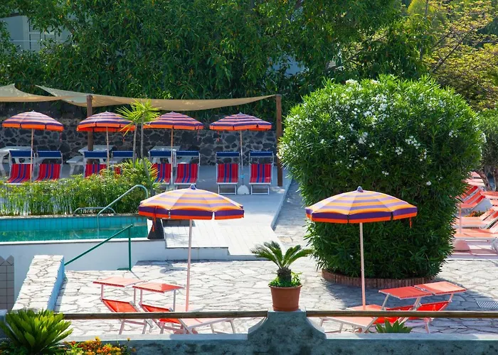 La Mandorla Barano dʼIschia
